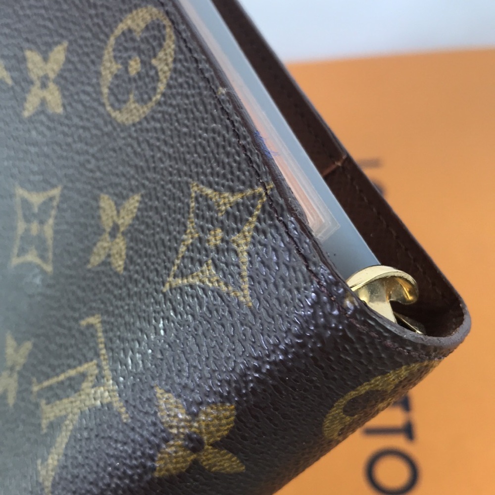 Authentic agenda passport credit card wallet holder Louis Vuitton - Picture 11 of 12